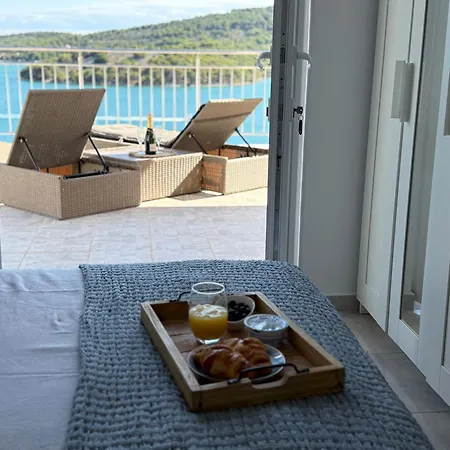 Seaspray Apartments Tisno Tisno
