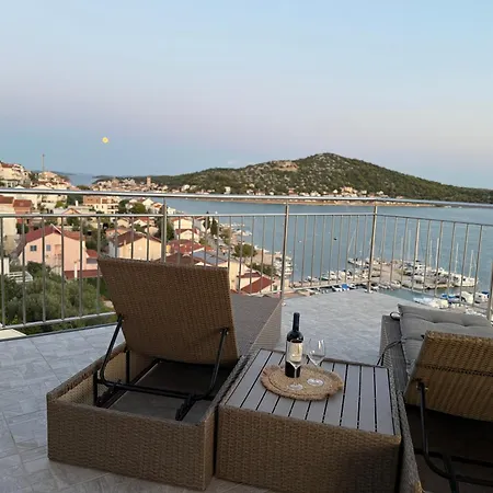 Seaspray Apartments Tisno Apartman Tisno