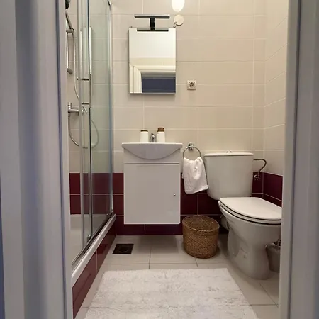 Seaspray Apartments Tisno